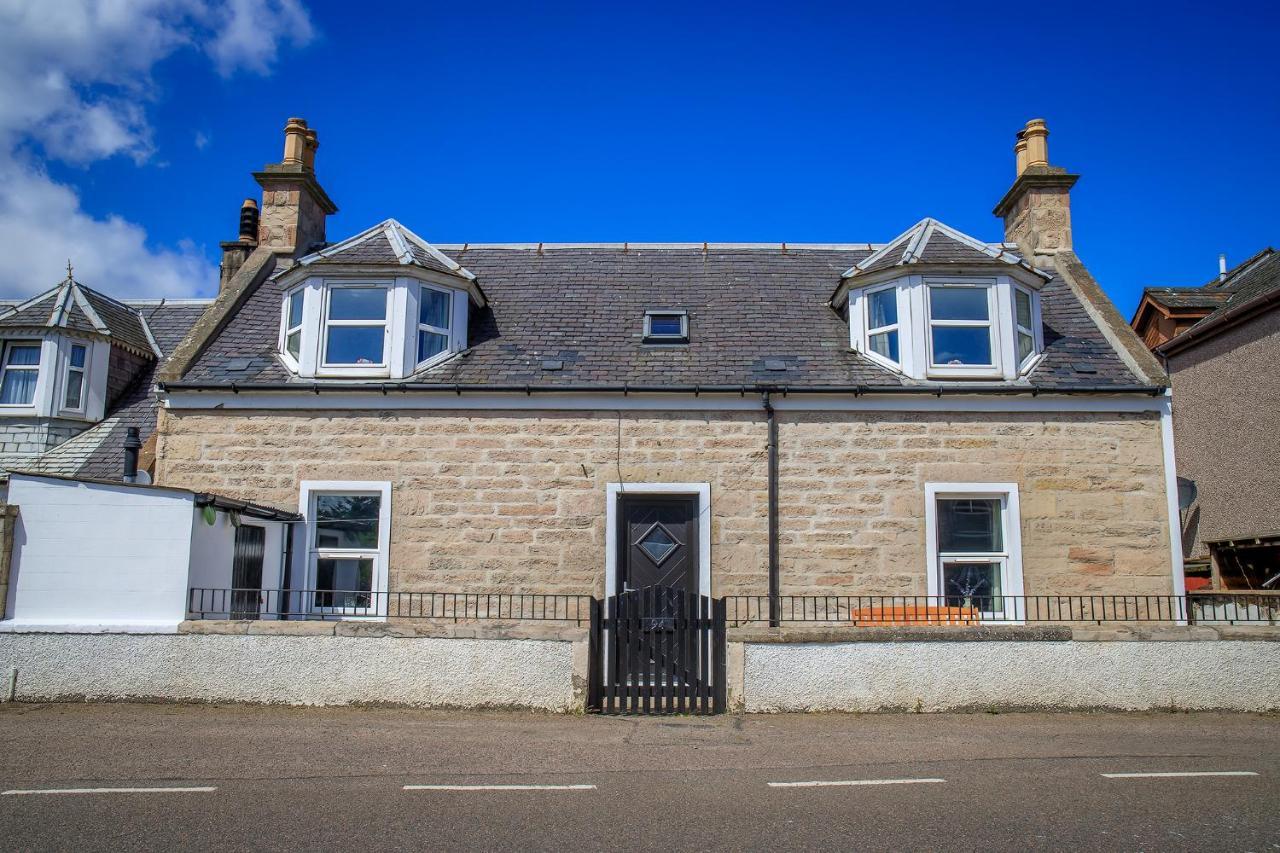 Cosy Cottage In Fishertown, Nairn - Free Parking & Pets Welcome Exterior foto