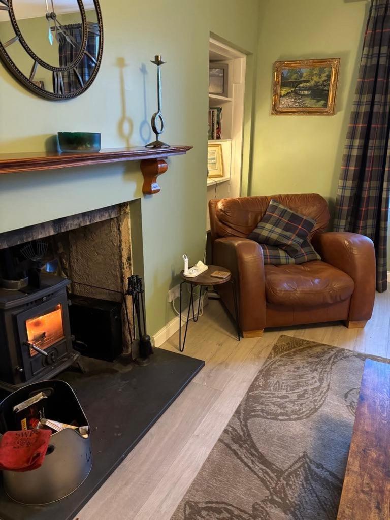 Cosy Cottage In Fishertown, Nairn - Free Parking & Pets Welcome Exterior foto